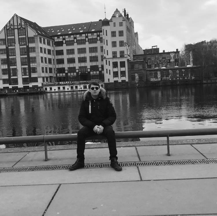 » DIVAK
